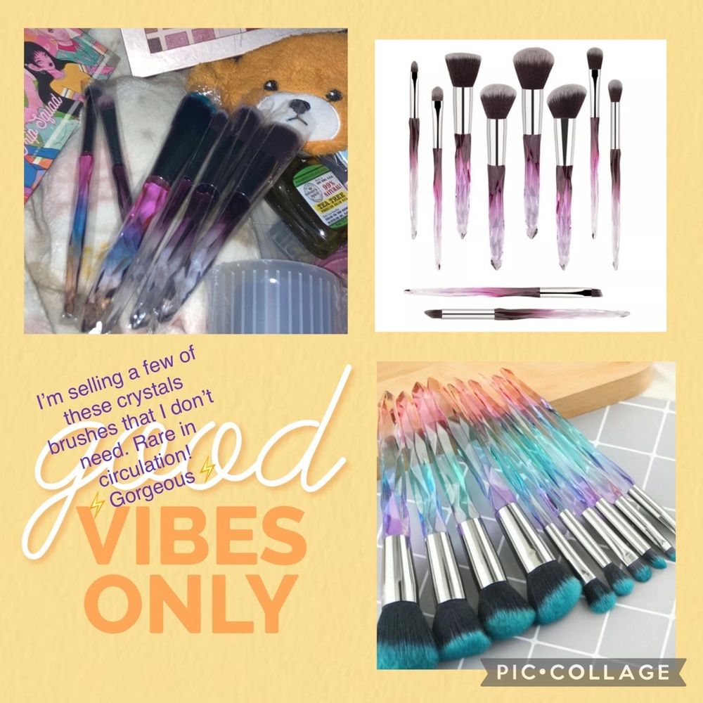 Néw Gorgeous Diamond cut brush SOLD SEPERATELY